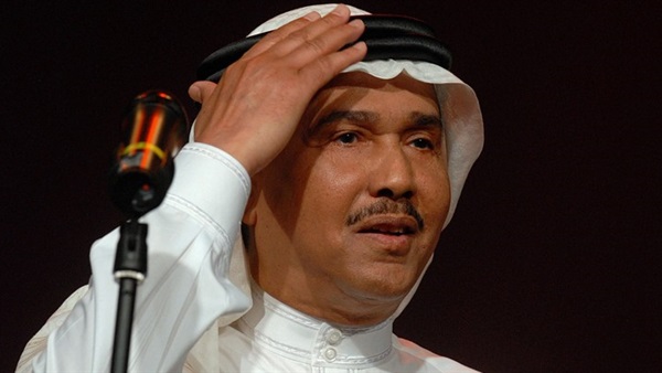 بالفيديو.. تصفيق حاد لـ" فنان العرب" بعد إعتلائه خشبة مسرح "الأوبرا"