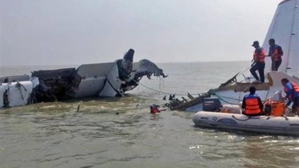 مسئولية تأمين الطائرة المنكوبة تضع فرنسا فى أزمة.. وزير الداخلية الفرنسي: بلادنا مستهدفة من تنظيم «داعش».. «اولاند» يدعو مجلس الأمن للإجتماع.. والشركة المصنعة تلجأ لترويج الإشاعات للتنصل من المسئولية