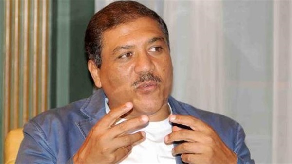«السادات» يستنكر استغلال شركات الأدوية لقرار رفع الأسعار