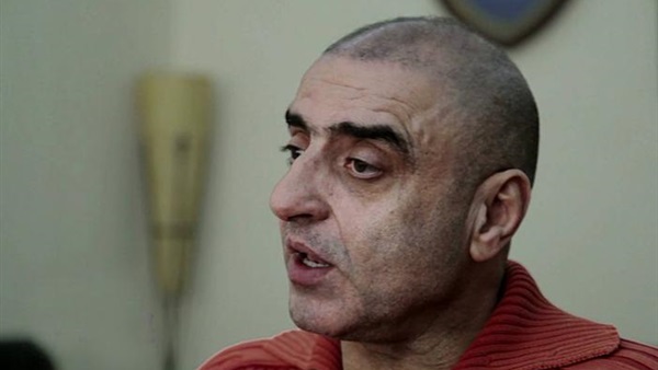 عزمي مجاهد: توقيع غرامة علي هشام الجخ لسرقته شعر