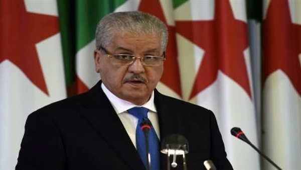 النفط يلتهم صندوق الموارد في الجزائر