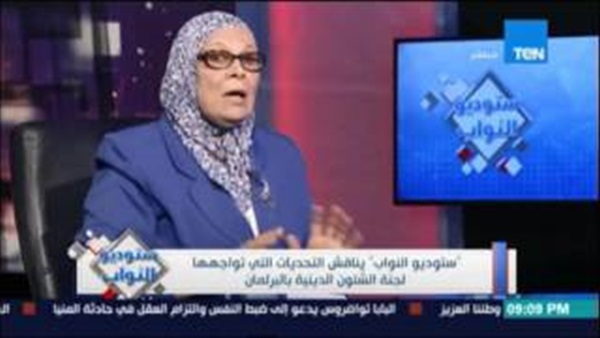 بالصور.. الرئيس الأمريكى يعانق المخترع السوداني الصغير بعد استقباله في البيت الأبيض