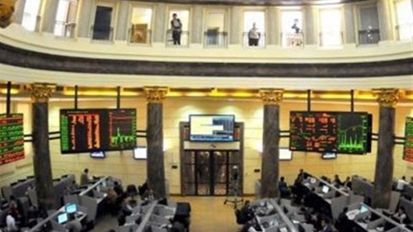 تباين مؤشرات البورصة في مستهل التعاملات