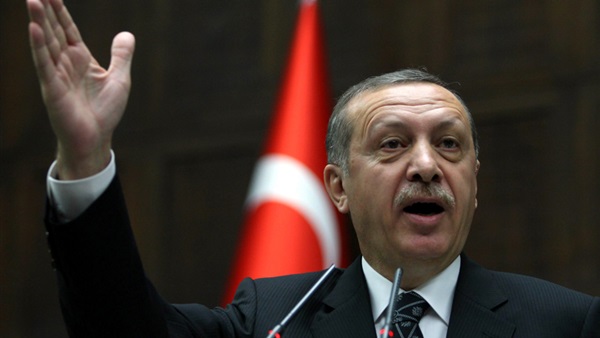 أردوغان ينتقد التواجد العسكري الأمريكي والروسي والإيراني في سوريا