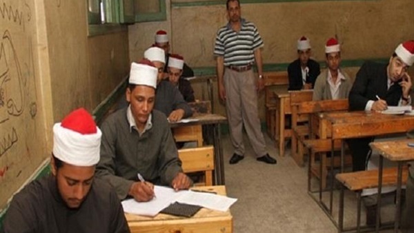 مدير منطقة مطروح الأزهرية يتفقد أعمال امتحانات الشهادة الثانوية