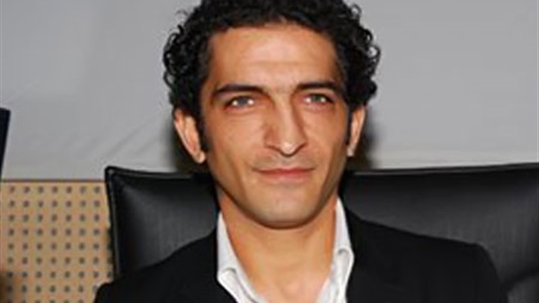 عمرو واكد يودع «كتابة على الثلج»