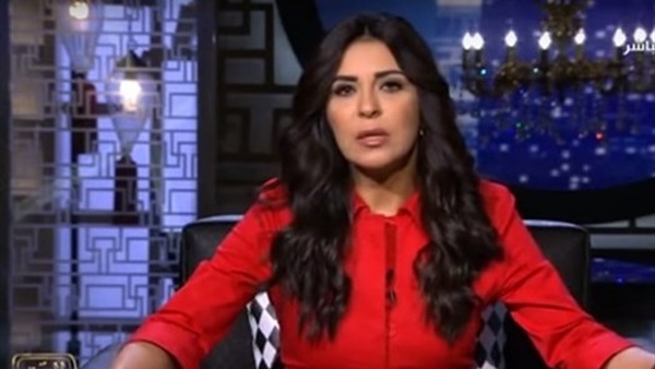 بالفيديو.. إنجي أنور تتصدى لمحامي أساء لـ«الداخلية» بألفاظ خارجة