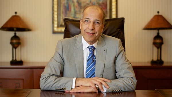 «مصرف ليبيا المركزي» يطالب المجلس الرئاسي بحظر تداول العملة الجديدة
