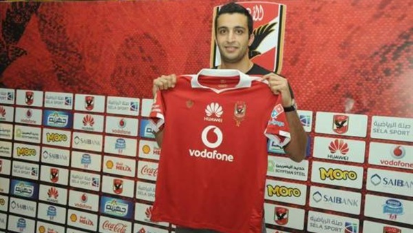 «الأهلي» يدعم فريق اليد بـ«إسلام حسن»