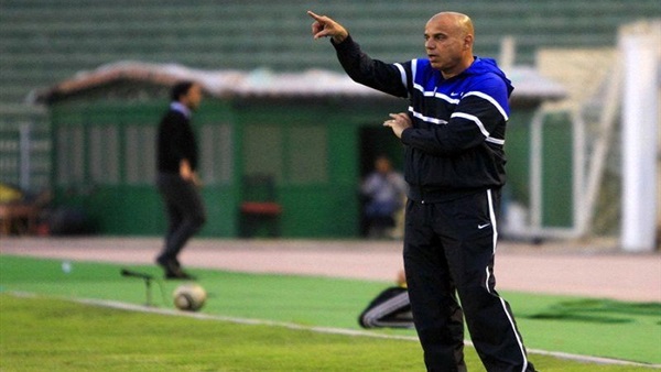 القماش ينفي التفاوض مع عجوز الزمالك