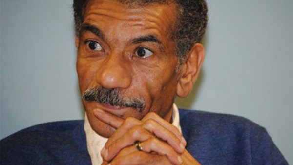 سيد رجب «رجل أعمال» في «فوق مستوى الشبهات»