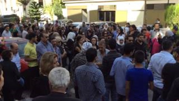 بالفيديو.. تشييع جثمان الفنانة السورية «رندة مرعشلي» إلى مثواها الأخير 