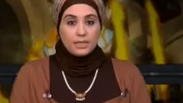 بالفيديو.. شاب يسأل نادية عمارة عن حكم «الاحتلام» في رمضان