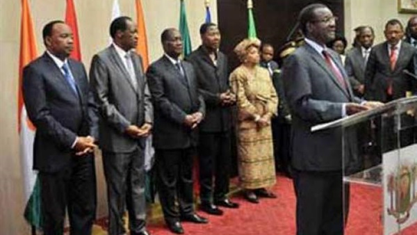 دعوة دول غرب أفريقيا لبحث تشكيل قوة لمكافحة الإرهاب