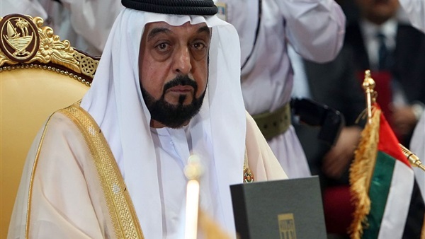 رئيس الإمارات يغادر البلاد في رحلة نادرة