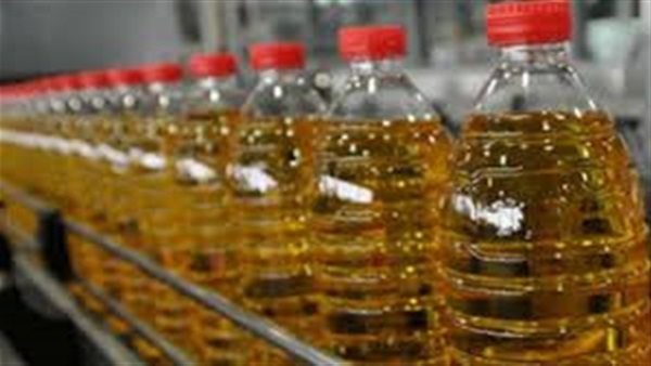 التحفظ على مصنع لتعبئة زيت الطعام بدون ترخيص بسوهاج