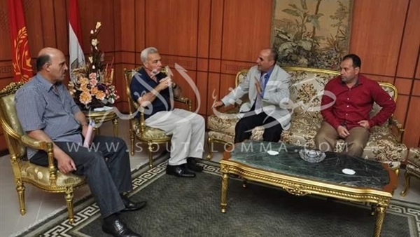  محافظ بورسعيد يستقبل مدير الخدمات الحكومية لبحث عدد من المشروعات  
