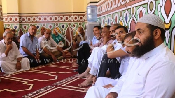 بالصور.. سكرتير محافظة السويس يفتتح مسجد هدي الإسلام