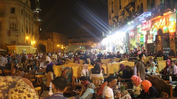 بالصور : كلثوم  وحليم حاضرين فى الحسين و عاشوراء غائب 