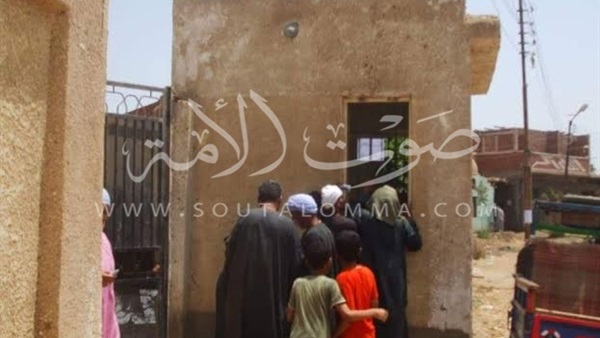 بالصور.. قافلة طبية بقرية «ماركو» فى بني سويف