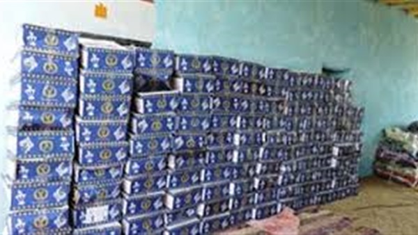 المخابرات العامة المصرية توزع 5000 كرتونة بالقليوبية