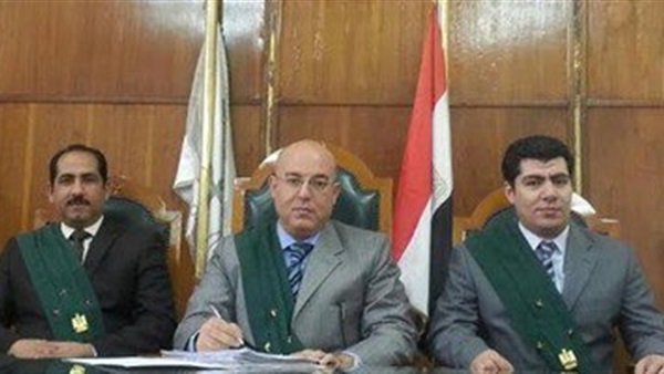 خصم عشرة أيام من راتب سائق لتعاطيه مخدرات 
