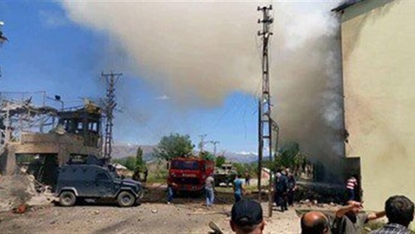 ننشر الصور الأولى لتفجير قصر العدل جنوب شرق تركيا 