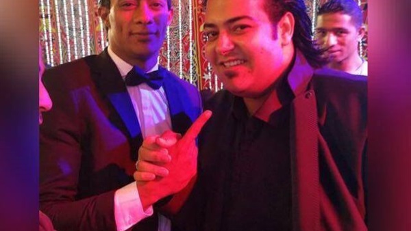بالصور اسماعيل الليثي يتالق مع النجم محمد رمضان فى مسلسل الاسطورة