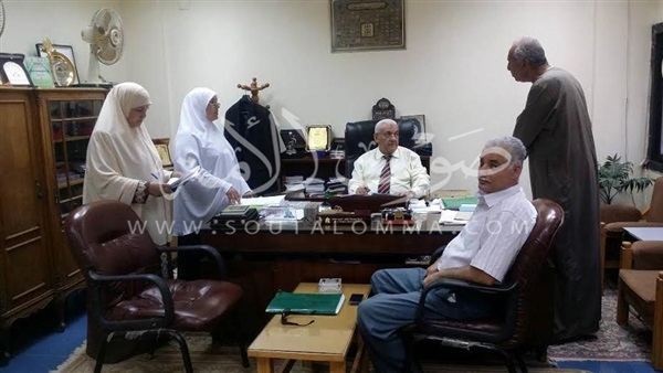 سكرتير عام مساعد محافظة المنوفية ينظم اللقاء الأسبوعى لخدمة المواطنين