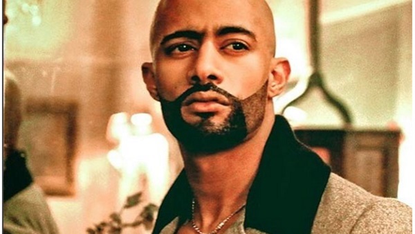 بالصورة..  محمد رمضان ينشر صورة من كواليس بروفات مسرحيته الجديدة