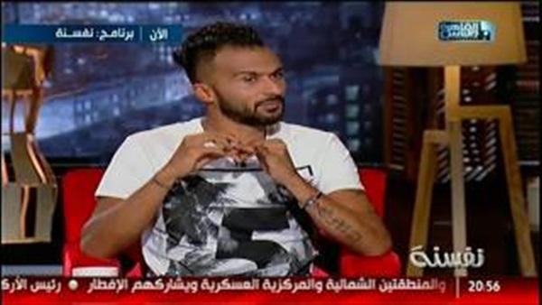 بالفيديو.. إبراهيم سعيد يكشف حقيقة زواجه بـ 4