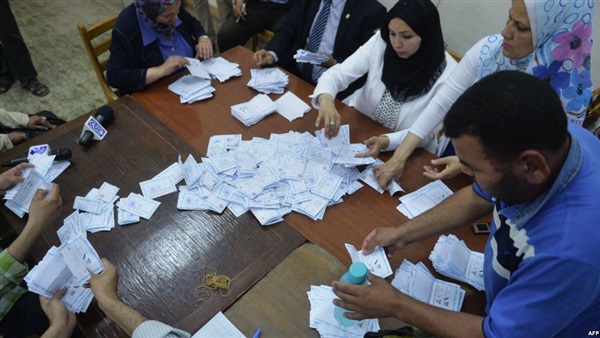«عبير الخولى» تتقدم بلجنة كفور النيل بـ1730 صوتًا  