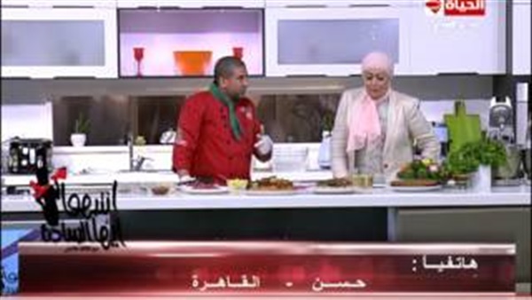 متصل يتبرع بـ 2000 جنيه لأحد متضررين سيول الإسكندرية.