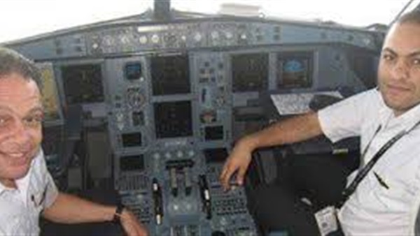 بدء فحص جهازي مسجل محادثات الكابينة للطائرة المنكوبة