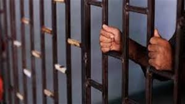 حبس 3 تجار مخدرات بابو النمرس 4 أيام