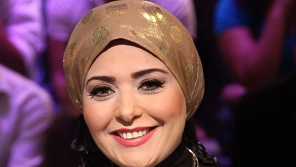 هالة سرحان تشيد بصابرين في «أفراح القبة»