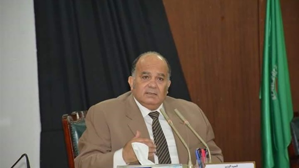 بالصور.. محافظ الدقهلية يعقد مجلس تنفيذى طارئ لمناقشة مهام الجهاز الجديد