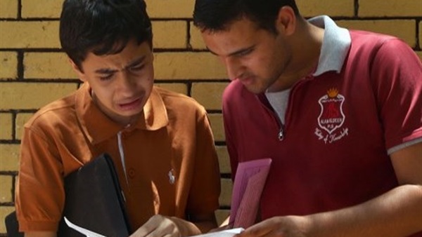 عاجل.. ثورة التعليم الفاسد تسرب نموذج إجابة «الاقتصاد»