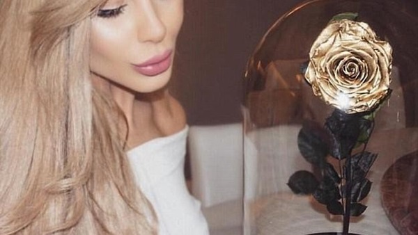 في أستراليا... وردة تعيش سنة من دون أن تذبل