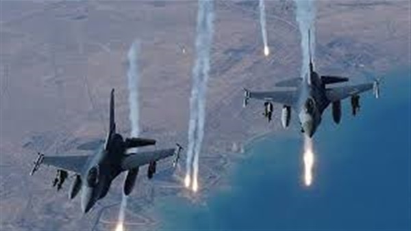 المرصد السوري: الطيران الروسي يقصف حي «بني زيد» في حلب 