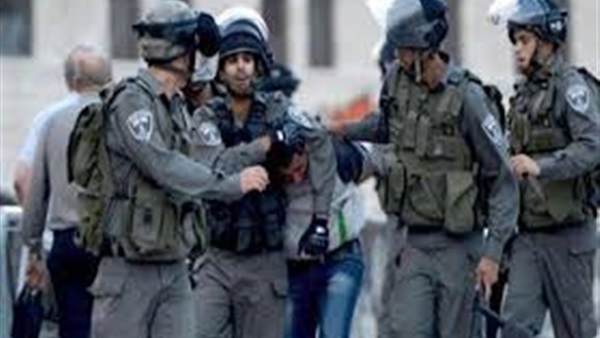 الاحتلال الإسرائيلي يعتقل 4 مصلين من الأقصى ويصيب 5 آخرون