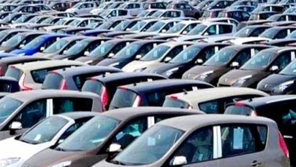 انخفاض واردات الجزائر من السيارات بأكثر من مليار دولار