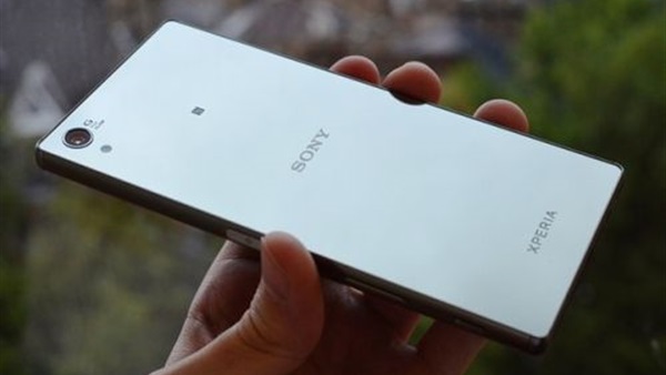 سوني تطرح هاتفها الذكي Xperia x في مصر