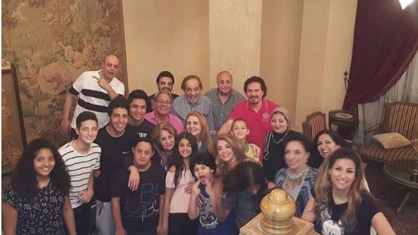 جمهور «شهيره» يهاجمها بسبب صورة بدون حجاب