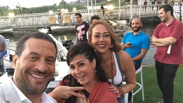 بالصور.. المرح يسيطر على لوكيشن «الخانكة»