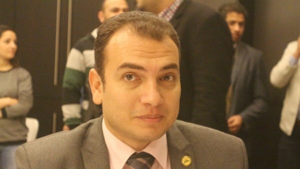 شريف نادى: تشكيل فريق كرة قدم لـ«المصريين الأحرار» فى ملوى 