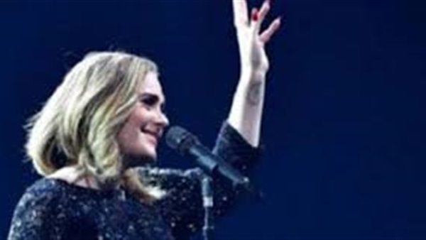 "كولد بلاي" يختتم مهرجان جلاستونبيري في بريطانيا