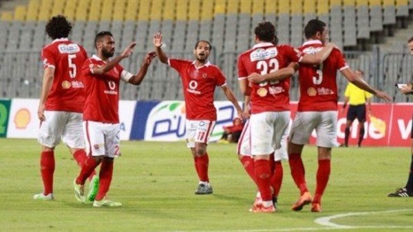 ربع ساعة أولى بدون أهداف بين الأهلي وأسيك 