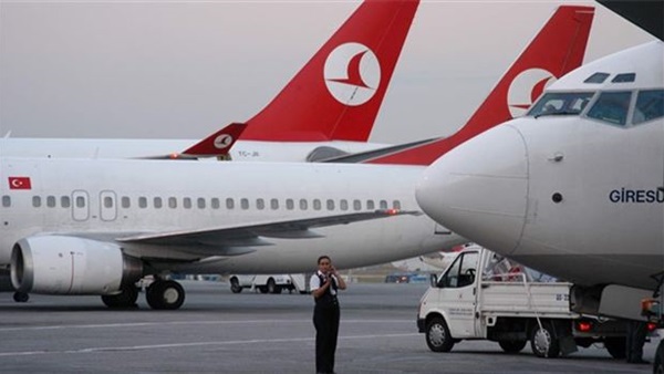 وقف الرحلات الأمريكية لأسطنبول.. وأردوغان يعقد اجتماعا طارئا