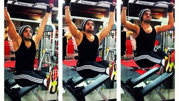 "الجرينى" يشارك جمهوره بصورته من داخل "الجيم"